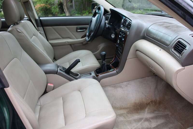 Used 2000 Subaru Outback Limited AWD/4WD image 14