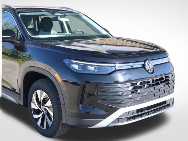 New 2026 Volkswagen Tiguan S AWD/4WD image 3