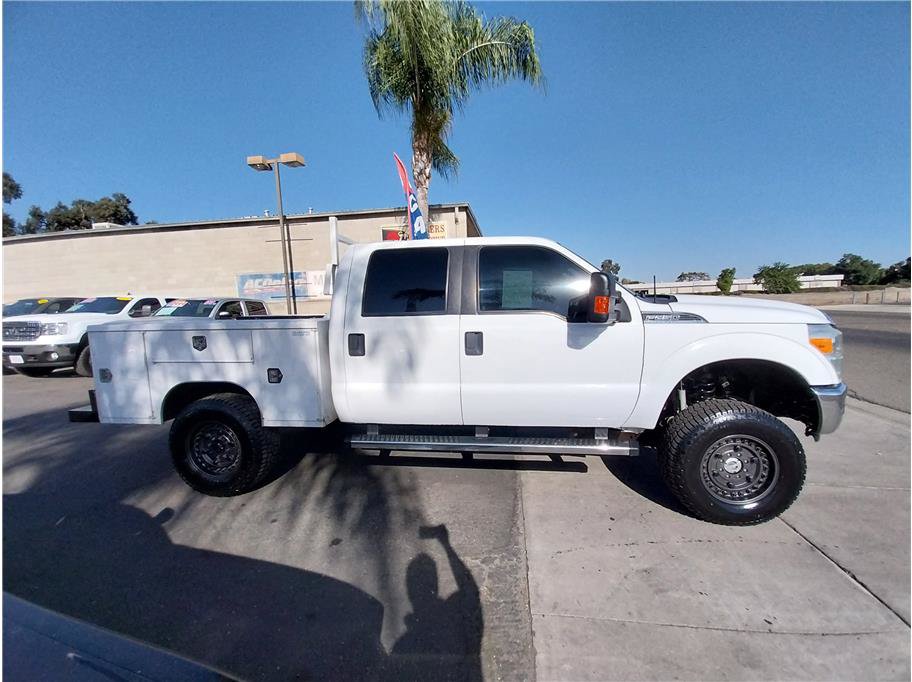 Used 2016 Ford F250 XLT AWD/4WD image 4
