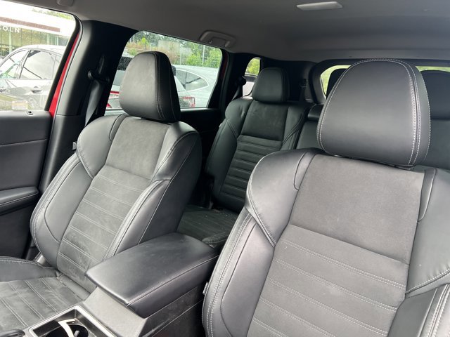 Used 2023 Mitsubishi Outlander SE FWD image 9