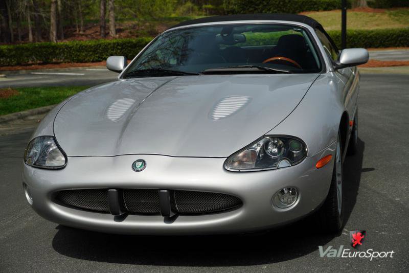 Used 2003 Jaguar XK8 XKR Convertible image 21