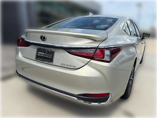 Certified 2025 Lexus ES 300h w/ Premium Package FWD image 10