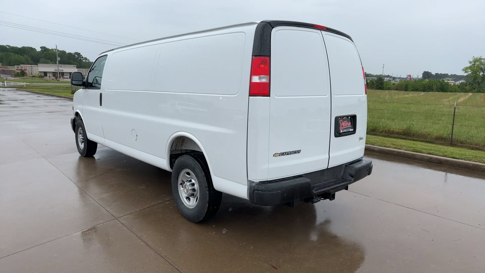 New 2026 Chevrolet Express 2500 Extended w/ Driver Convenience Package RWD image 7