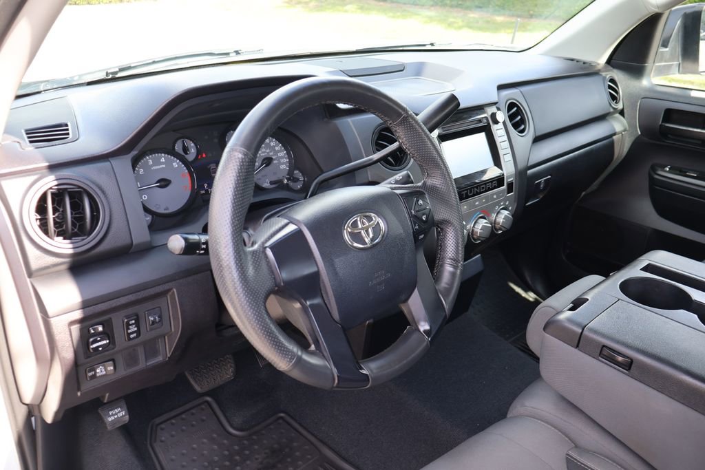 Used 2015 Toyota Tundra SR w/ Tow Package image 15