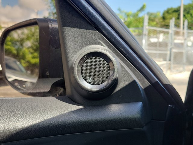 Used 2020 Honda Civic EX-L image 31