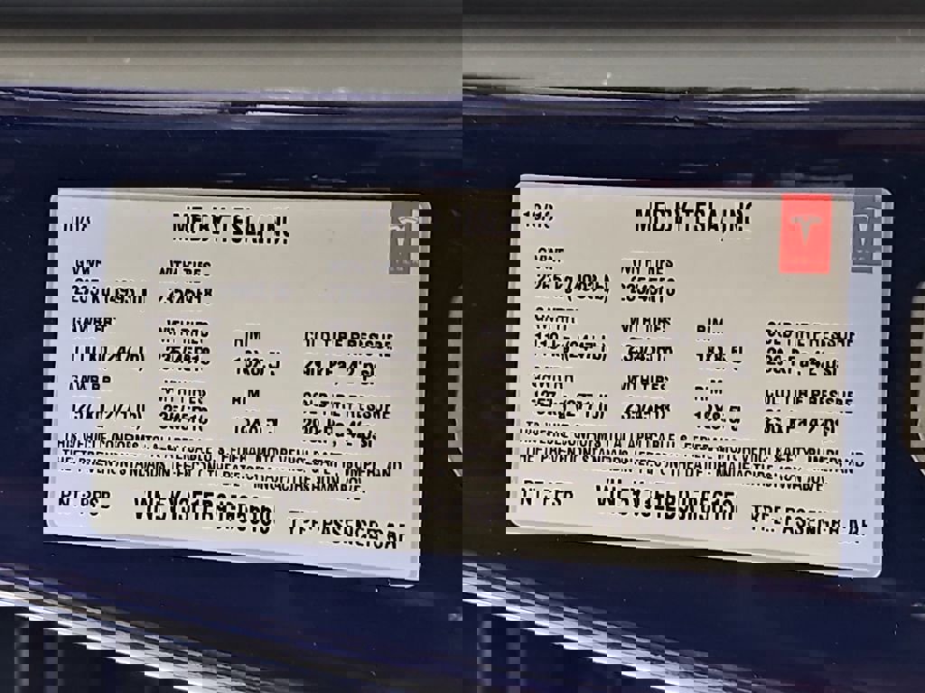 Used 2018 Tesla Model 3 Long Range image 35