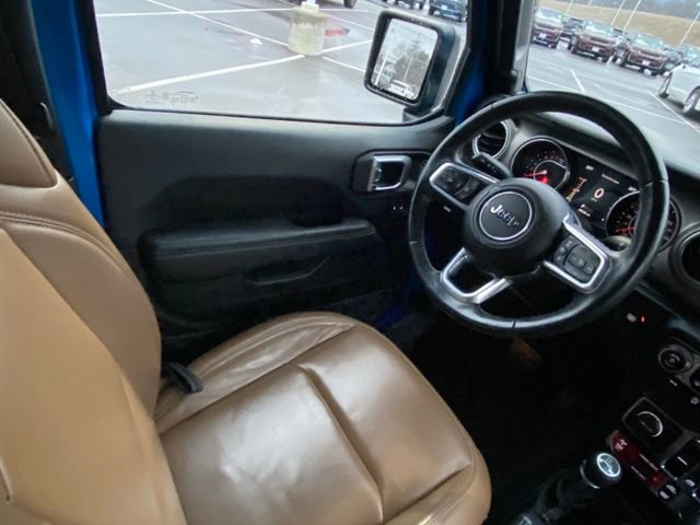 Used 2020 Jeep Gladiator Rubicon AWD/4WD image 23