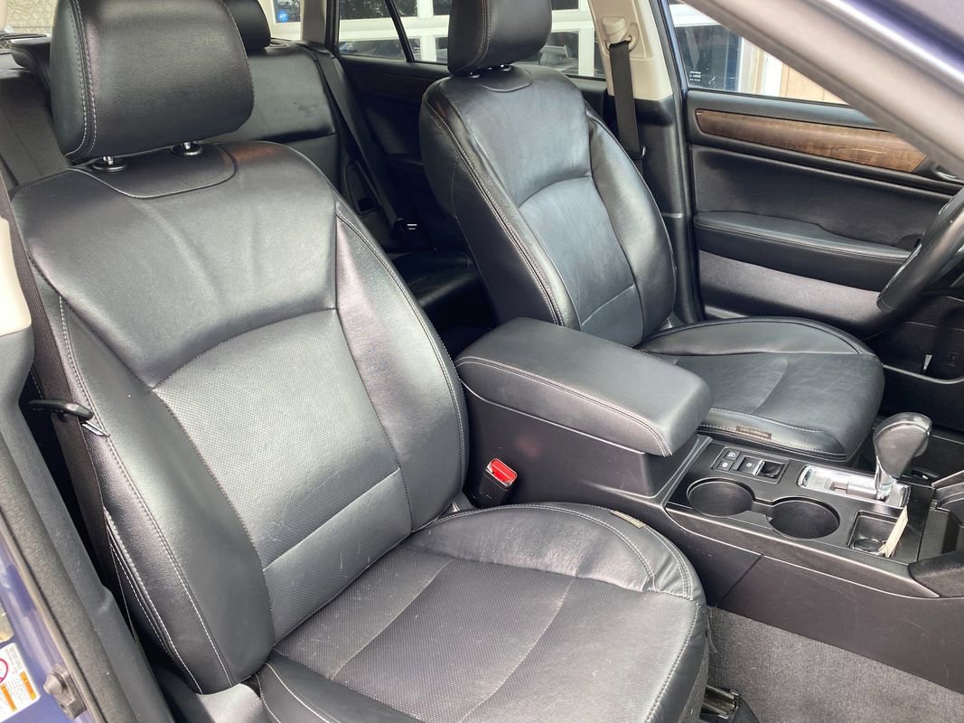 Used 2017 Subaru Outback 3.6R Limited AWD/4WD image 17