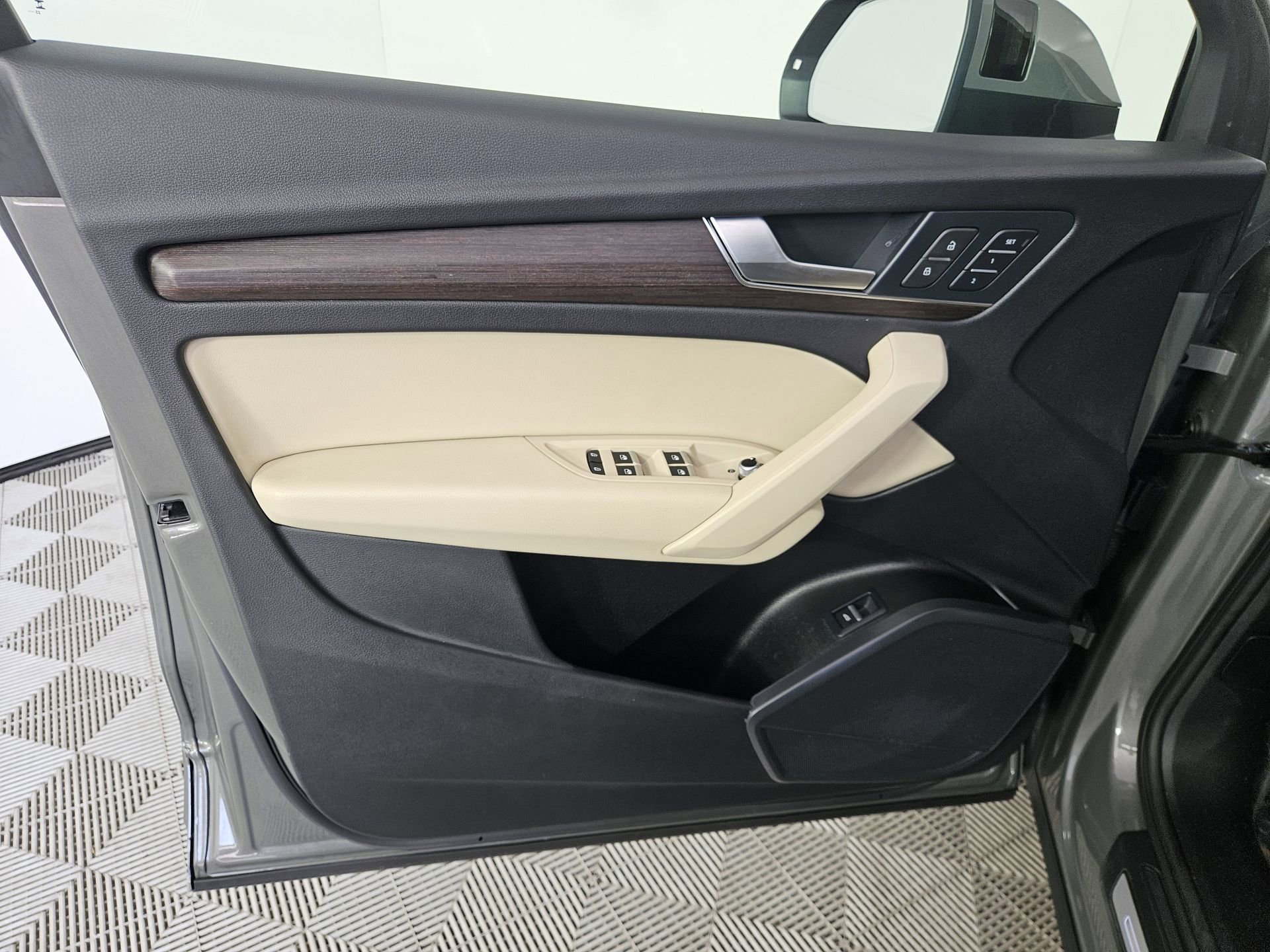 Certified 2024 Audi Q5 2.0T Premium AWD/4WD image 18