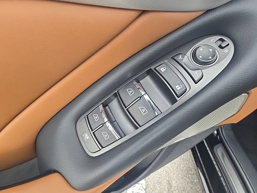 Used 2024 INFINITI Q50 Luxe w/ Cargo Package RWD image 12