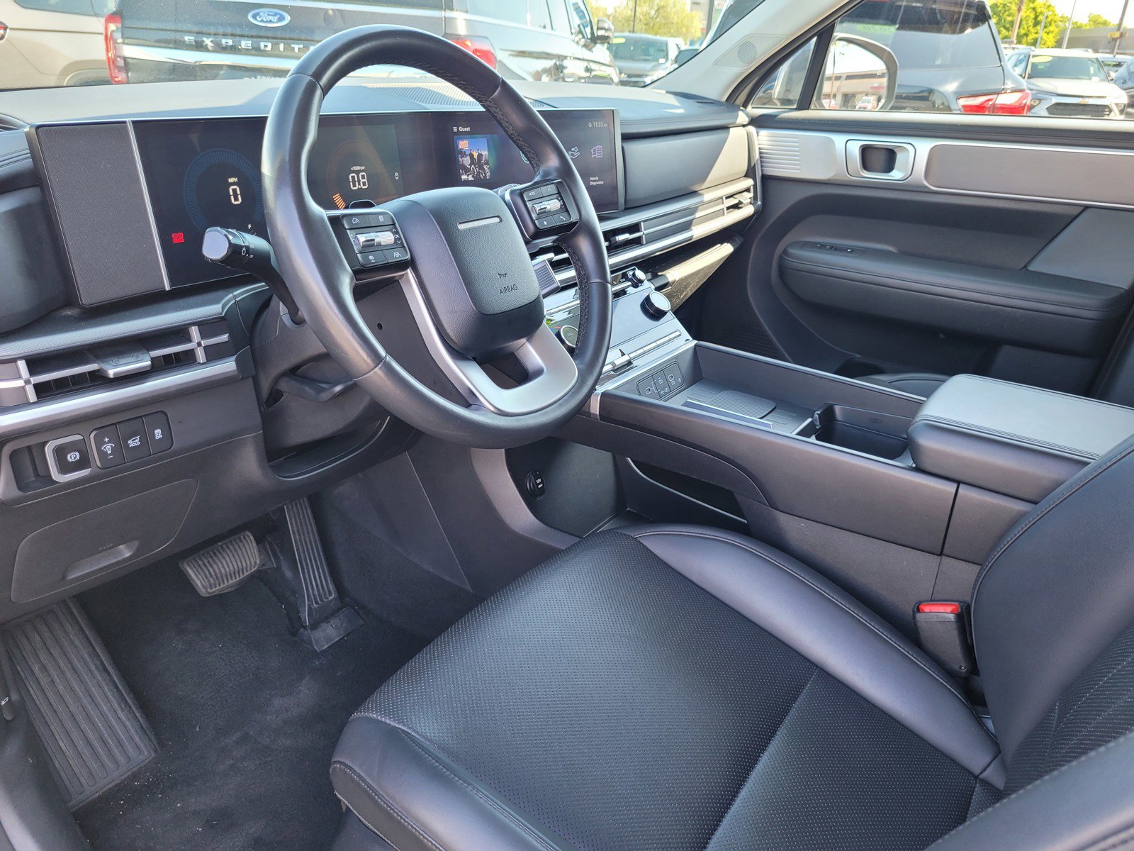 Used 2024 Hyundai Santa Fe SEL image 9