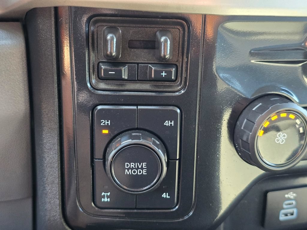 Used 2025 Ford F250 XLT w/ FX4 Off-Road Package AWD/4WD image 20