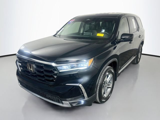 Used 2023 Honda Pilot EX-L image 4