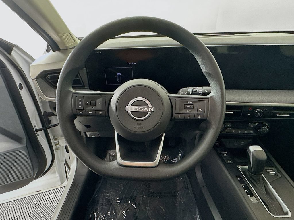 Certified 2026 Nissan Kicks SV w/ SV Premium Package AWD/4WD image 17