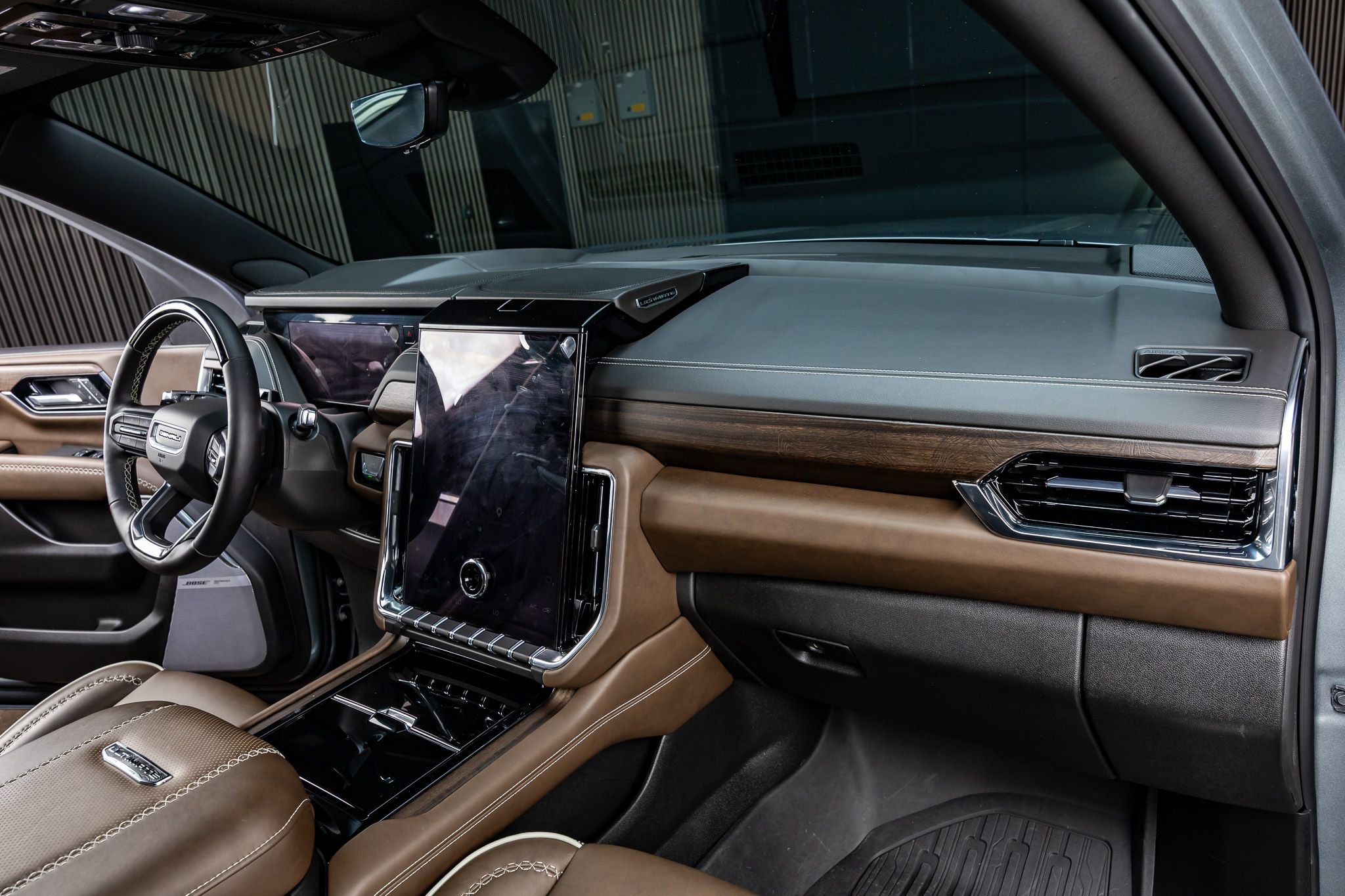 Used 2026 GMC Yukon XL Denali Ultimate image 18