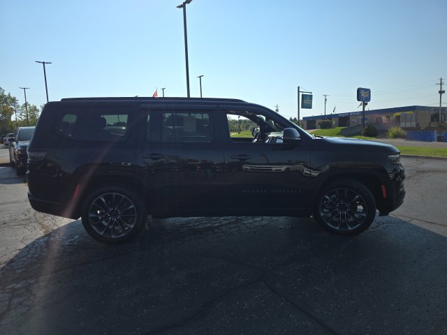 Used 2025 Jeep Grand Wagoneer Series II Obsidian w/ Quick Order Packagew 28T AWD/4WD image 7