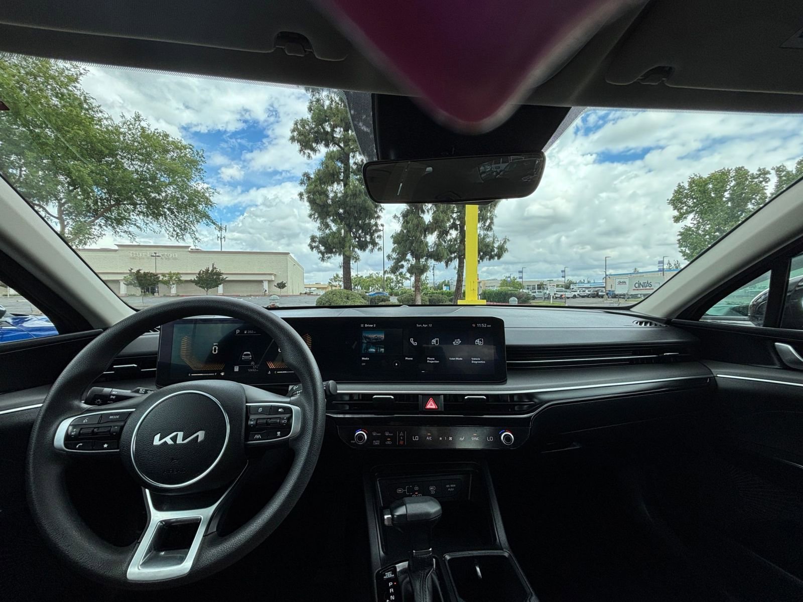 Used 2025 Kia K5 LXS image 31