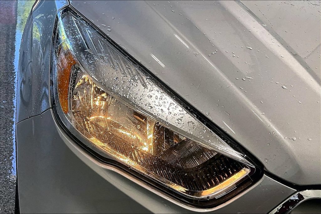 Used 2019 Ford Escape SE AWD/4WD image 29