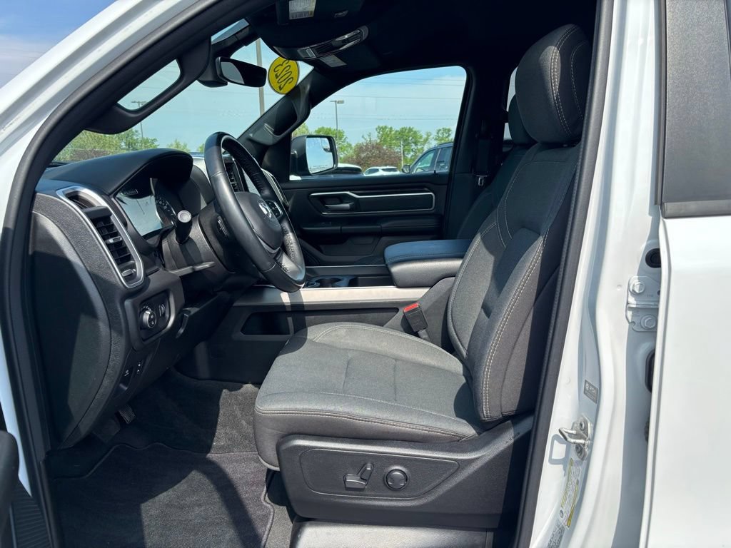 Used 2023 RAM 1500 Big Horn AWD/4WD image 15