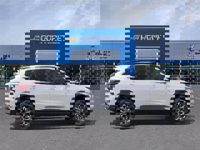 New 2025 Chevrolet Trax LT w/ Driver Confidence Package image 5