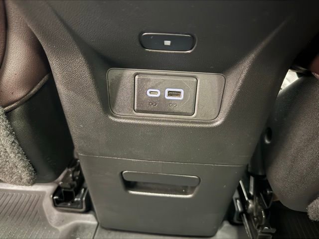 Used 2022 Cadillac XT6 Premium Luxury w/ Technology Package image 14