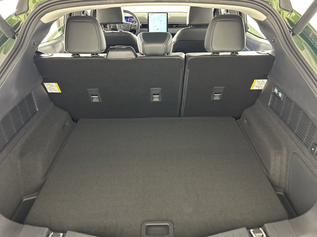 New 2026 Ford Mustang Mach-E Premium image 38