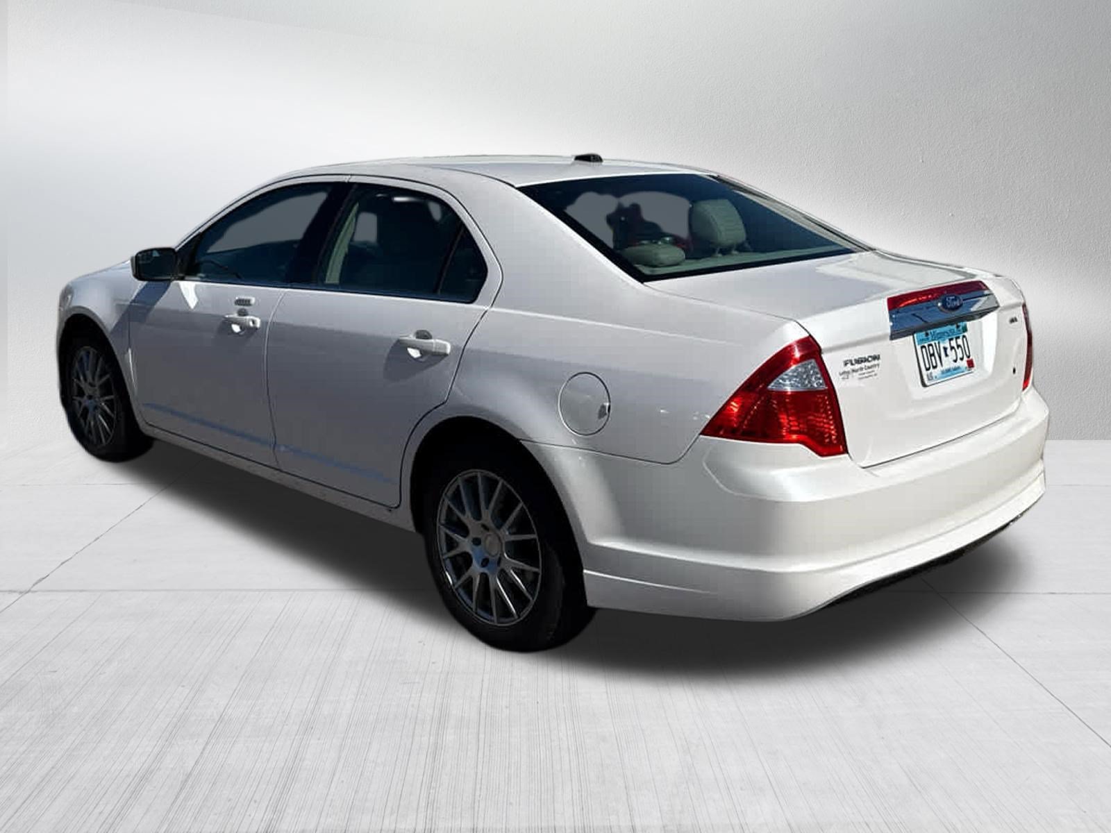 Used 2011 Ford Fusion SEL FWD image 5