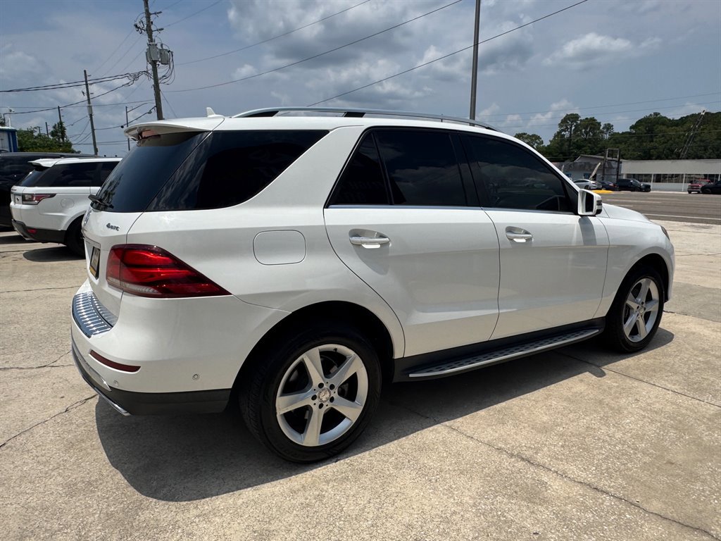 Used 2018 Mercedes-Benz GLE 350 4MATIC image 5