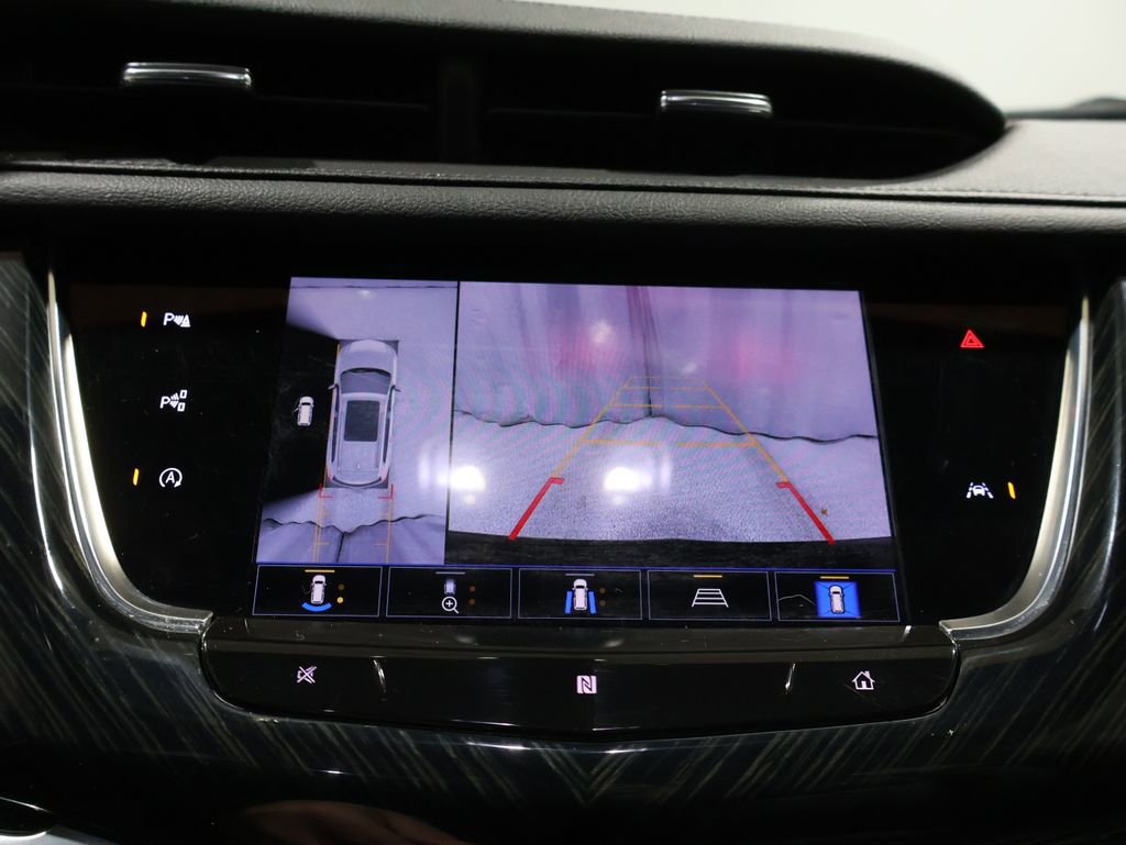 Used 2021 Cadillac XT6 Premium Luxury image 30