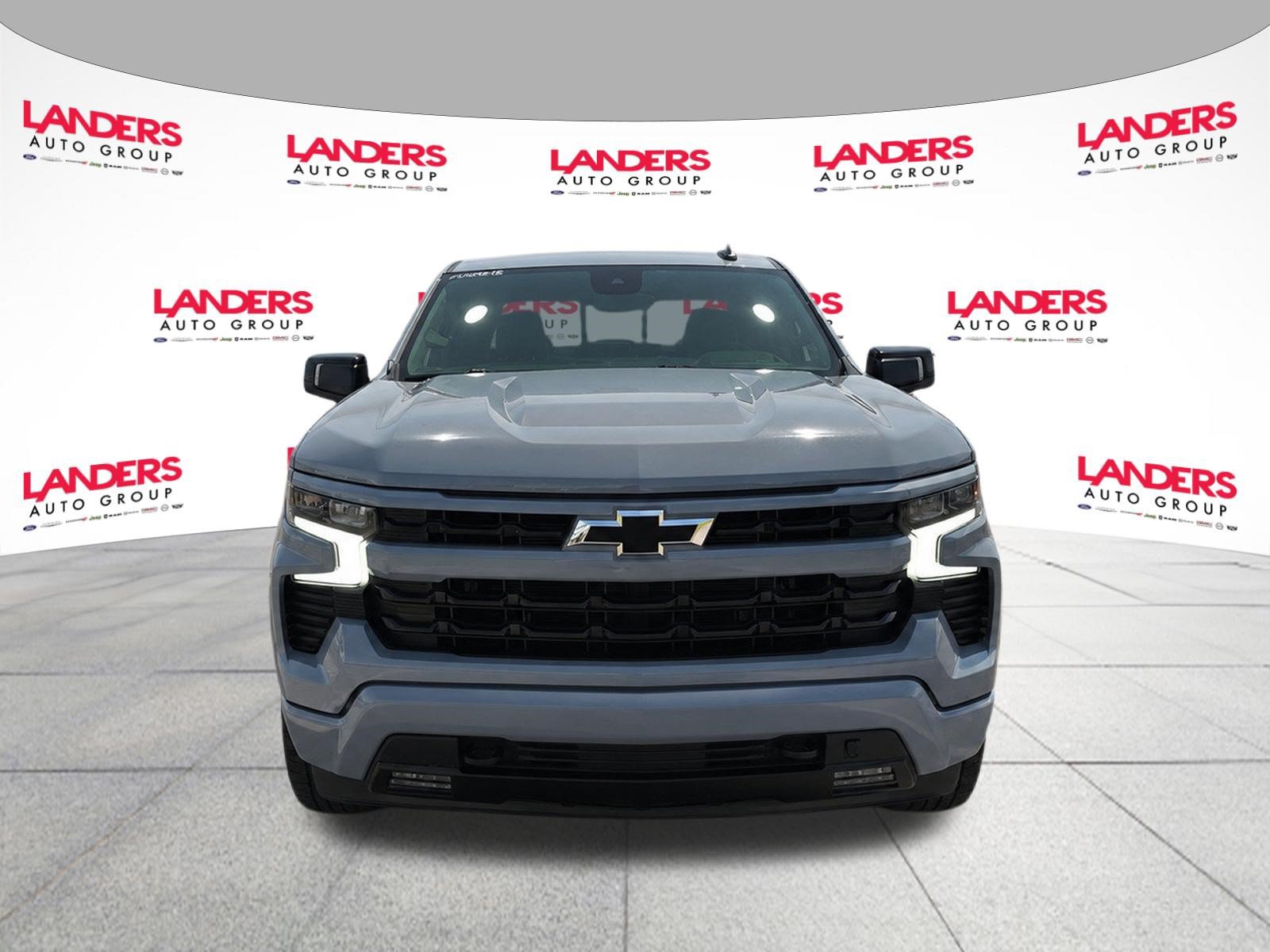 Used 2024 Chevrolet Silverado 1500 RST w/ Dark Appearance Package AWD/4WD image 2