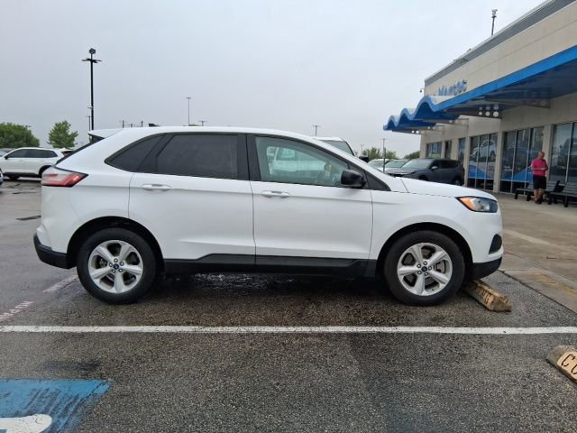 Used 2021 Ford Edge SE image 11