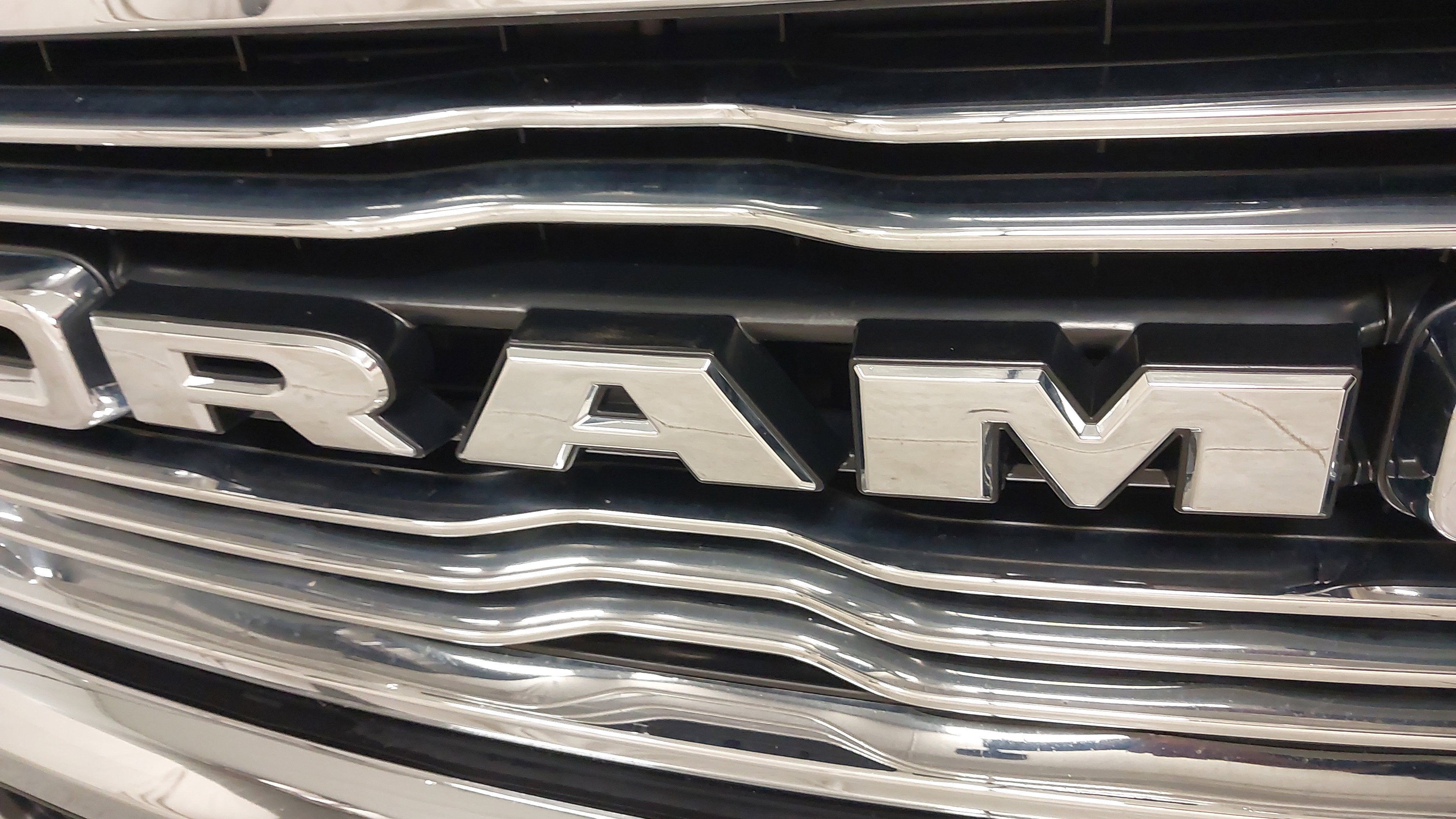 Used 2022 RAM 1500 Laramie AWD/4WD image 31