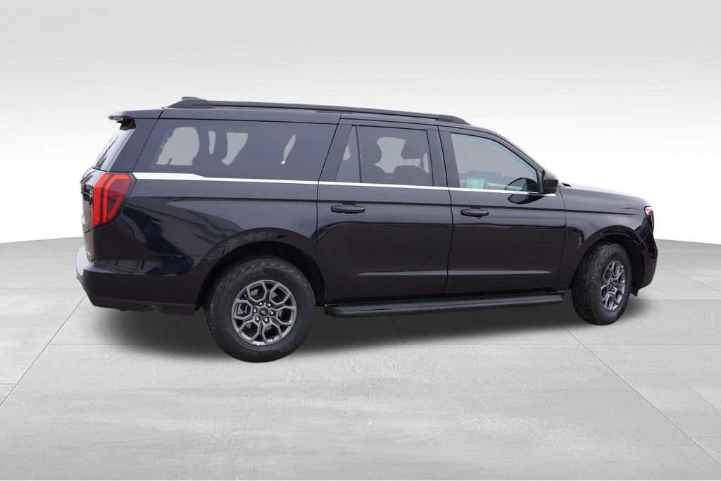 Certified 2025 Ford Expedition Max Active image 4