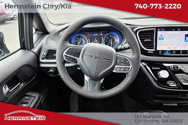 New 2026 Chrysler Voyager LX FWD image 7