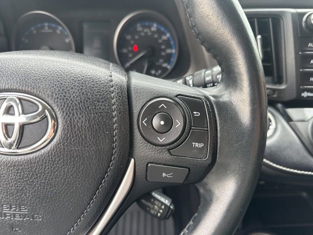 Used 2018 Toyota RAV4 XLE w/ Plus Extra Value Package AWD/4WD image 14