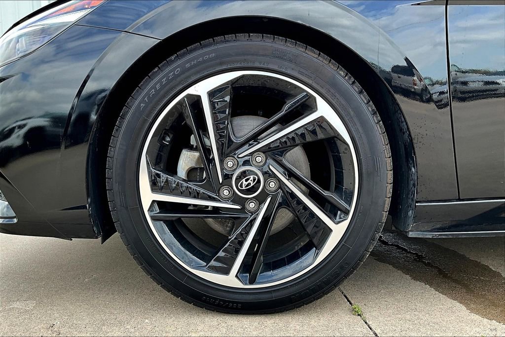 Used 2022 Hyundai Elantra N Line image 11