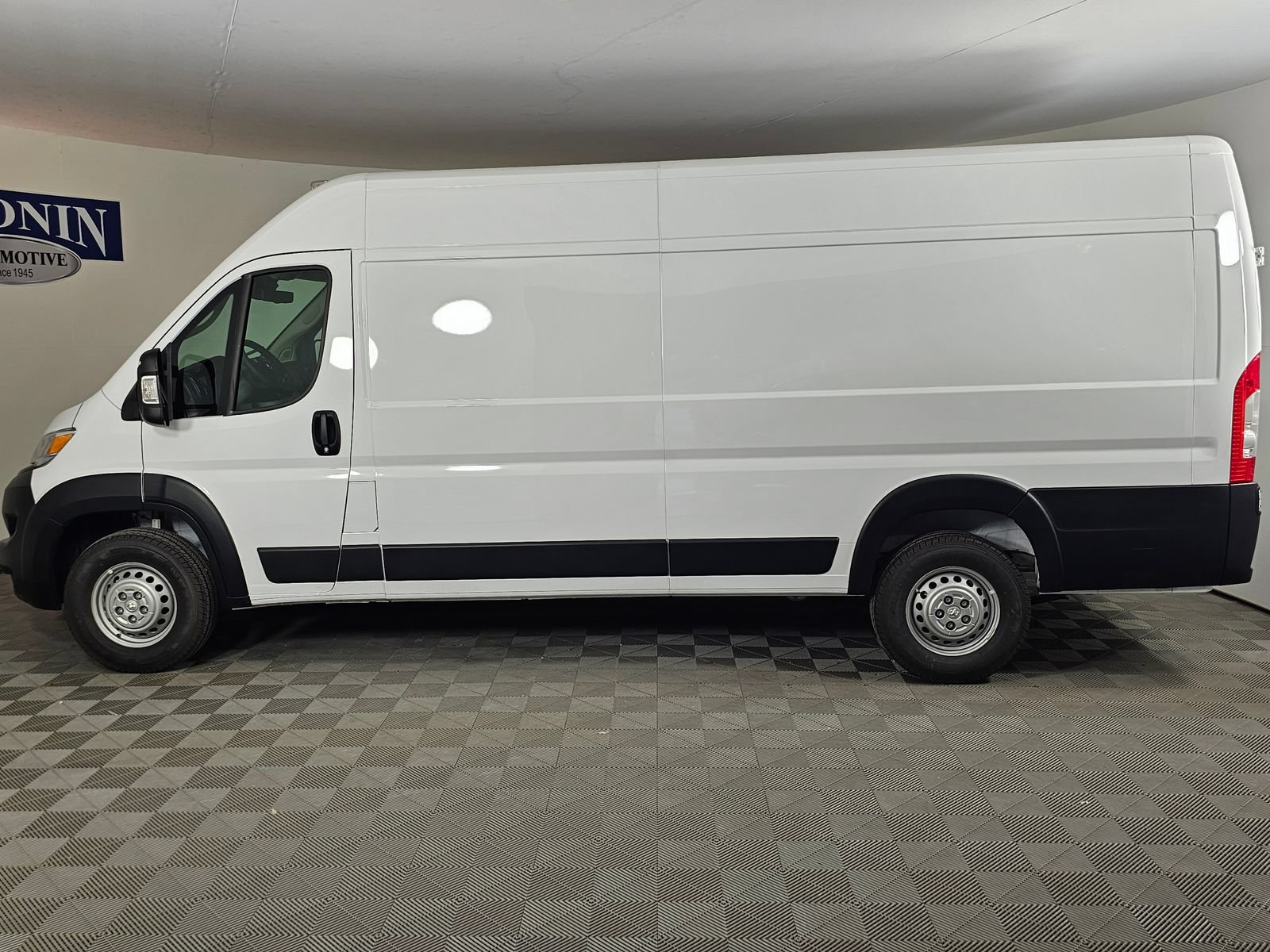 New 2026 RAM ProMaster 3500 FWD image 35