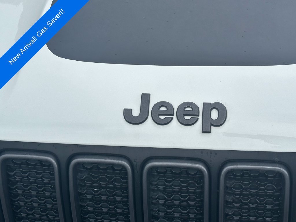 Used 2020 Jeep Renegade Trailhawk w/ Premium Leather Group AWD/4WD image 9