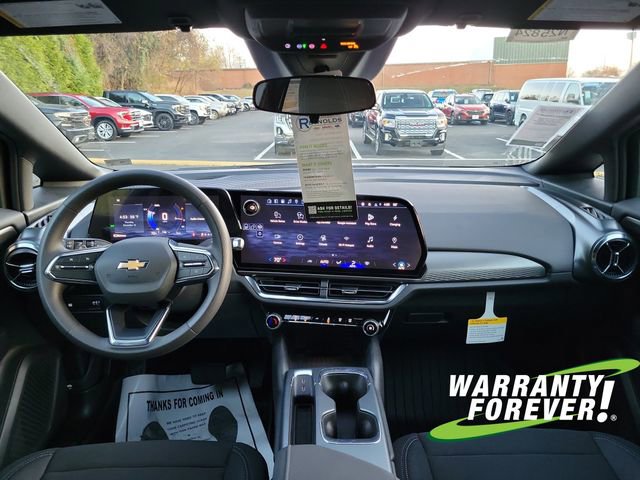 New 2026 Chevrolet Equinox EV LT image 10