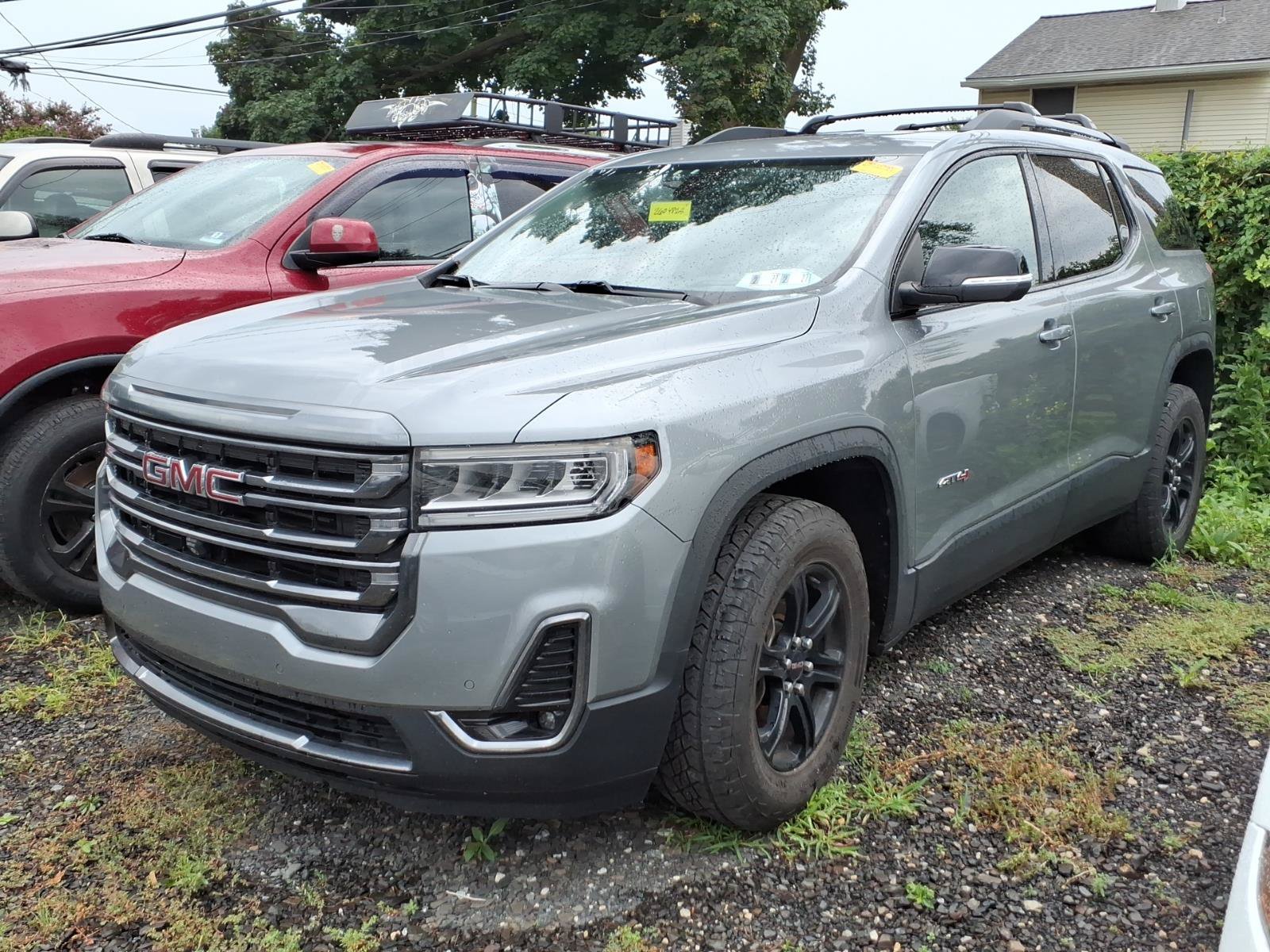 Used 2023 GMC Acadia AT4 w/ Technology Package AWD/4WD image 3