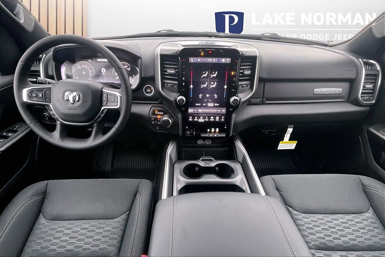 New 2026 RAM 1500 Big Horn AWD/4WD image 10