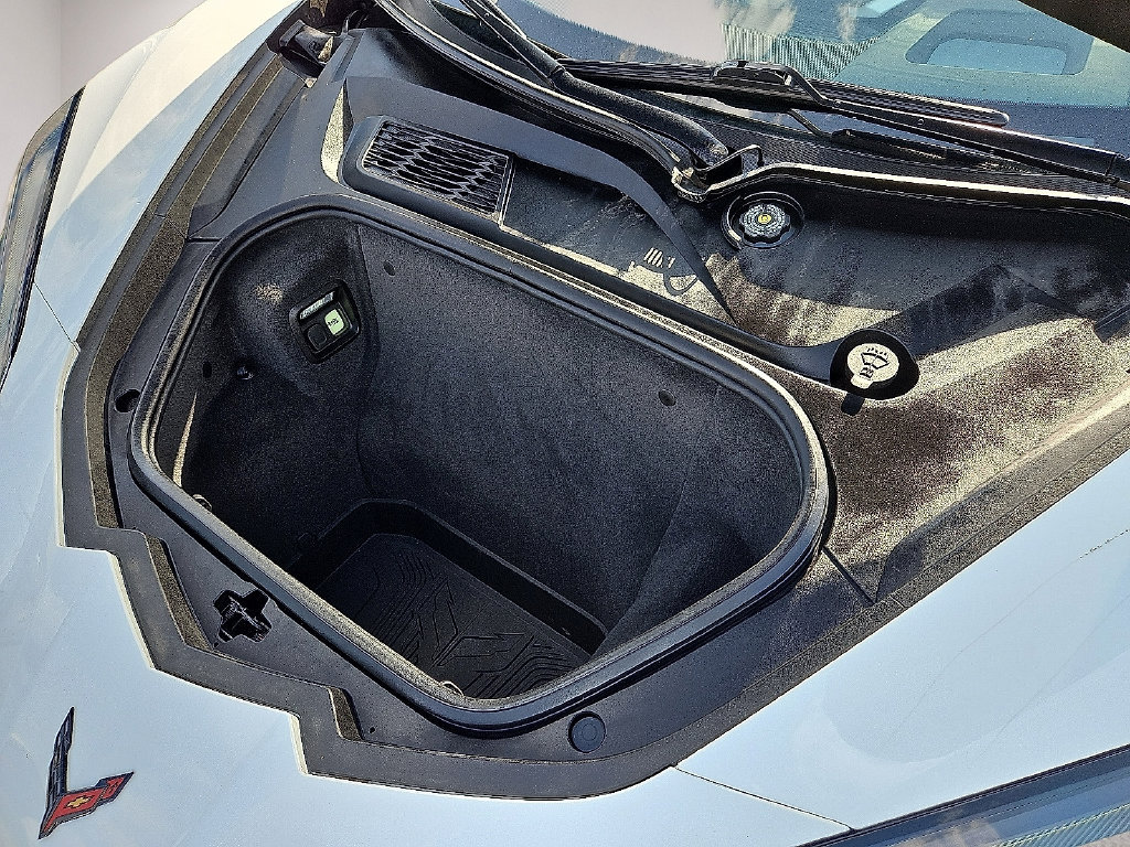 Used 2023 Chevrolet Corvette Stingray Preferred Conv w/ Z51 Performance Package RWD image 15