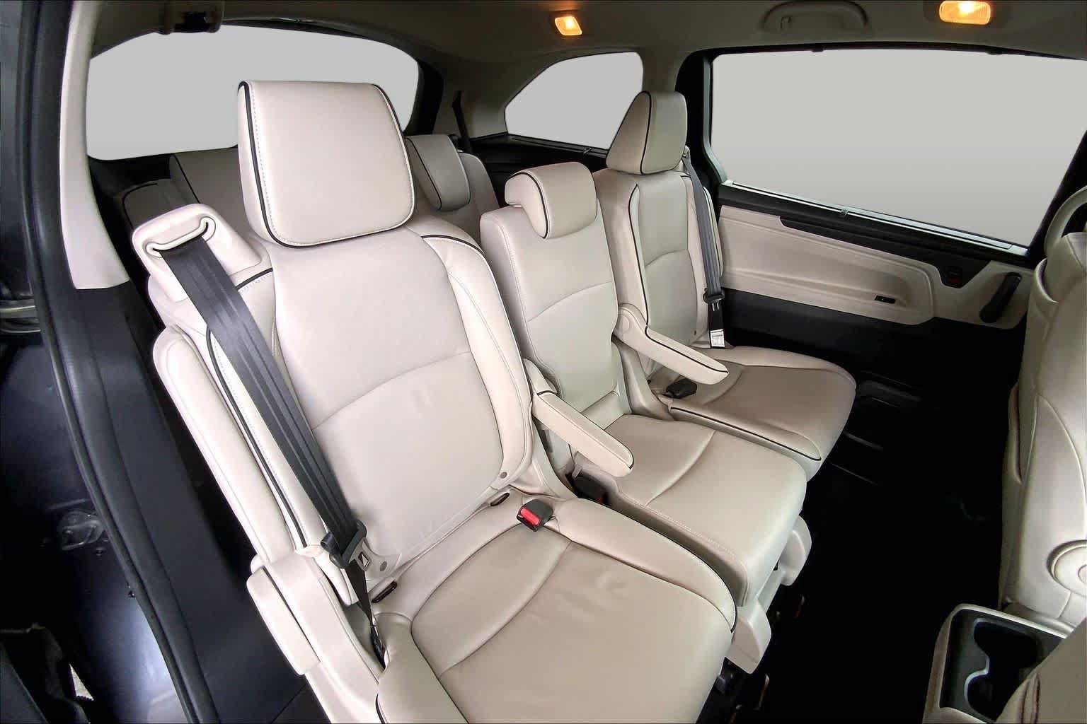 Used 2025 Honda Odyssey Touring image 20