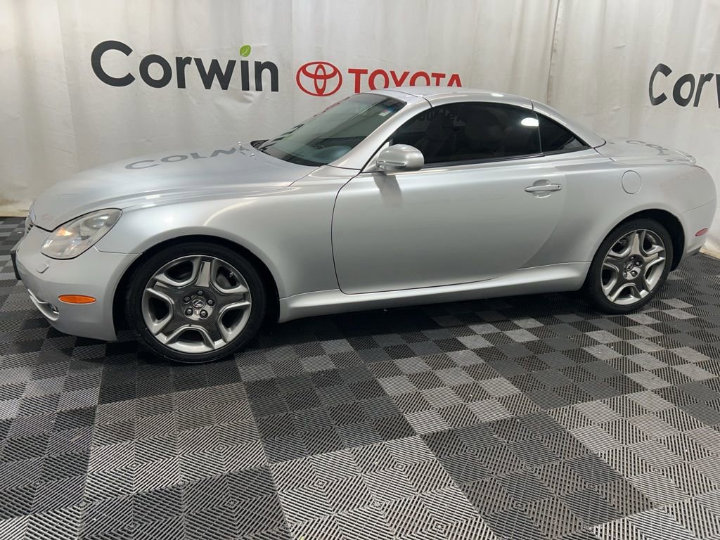 Used 2008 Lexus SC 430 Convertible image 4