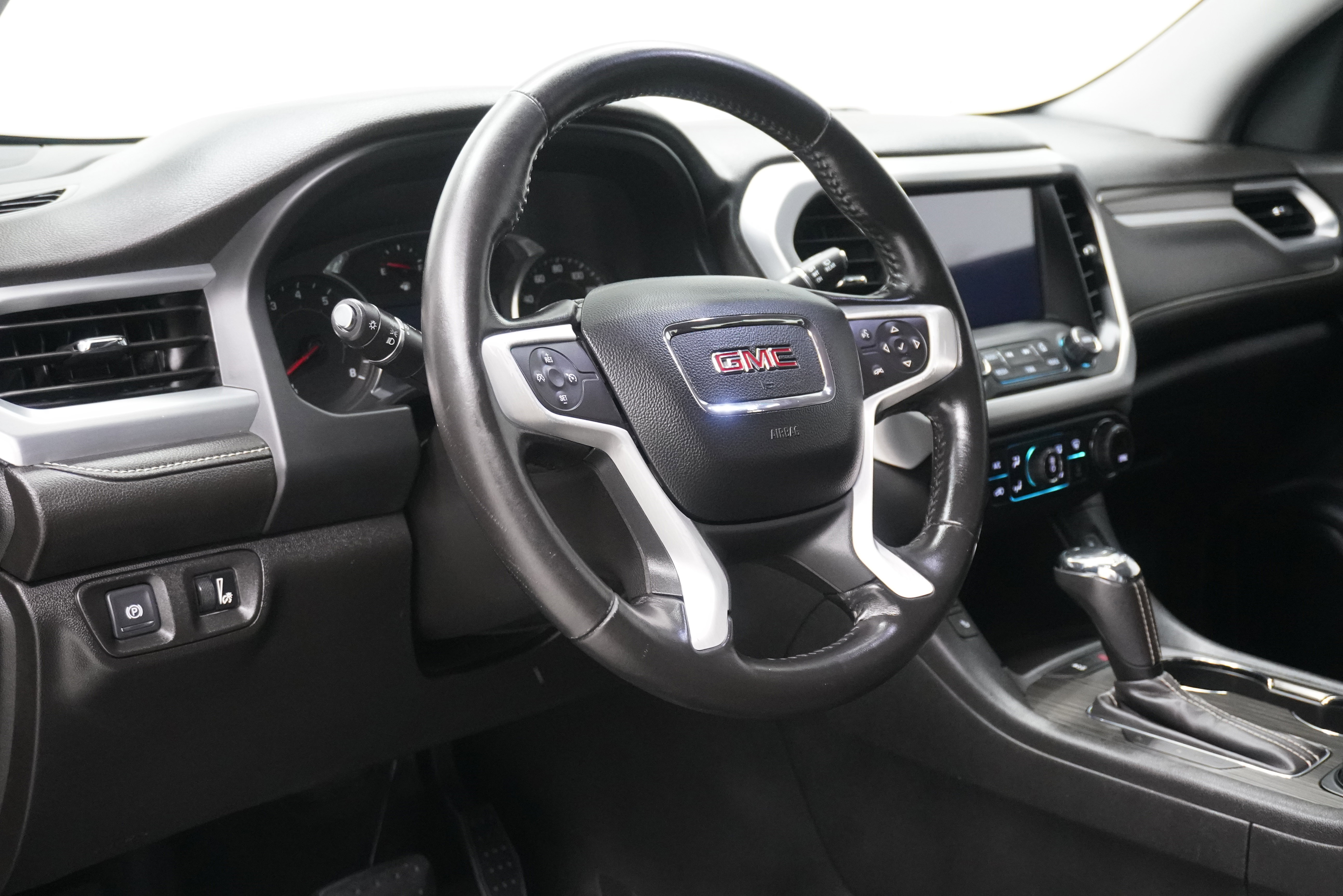 Used 2019 GMC Acadia SLT w/ Black Edition FWD image 10