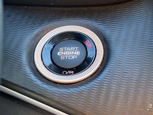 Used 2023 Jeep Grand Cherokee L Laredo image 26