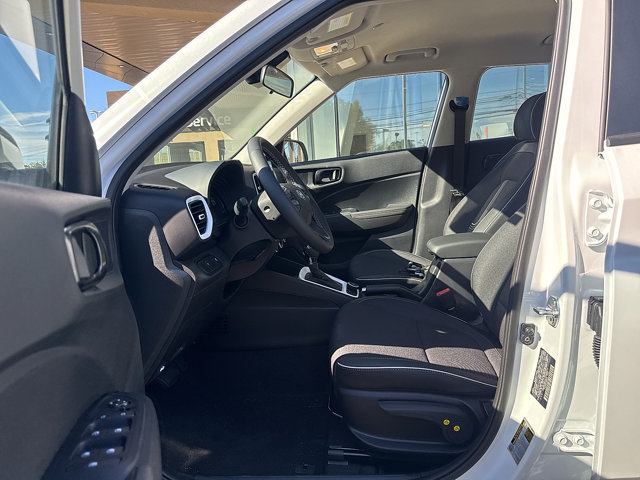 New 2026 Hyundai Venue SEL FWD image 10