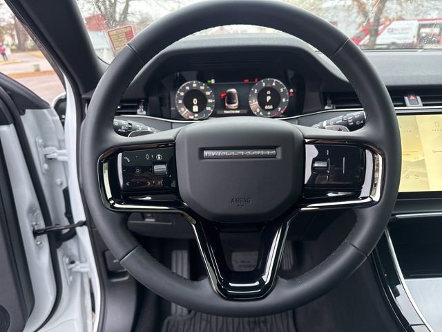 Used 2024 Land Rover Range Rover Evoque S image 24