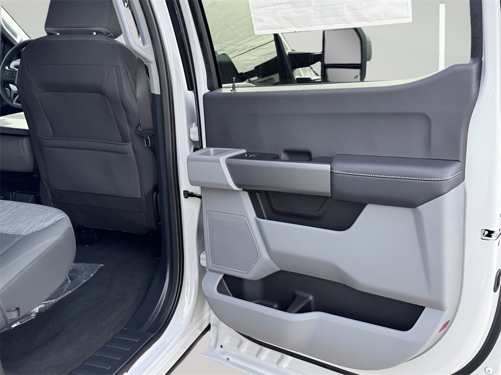 New 2026 Ford F250 XLT image 29