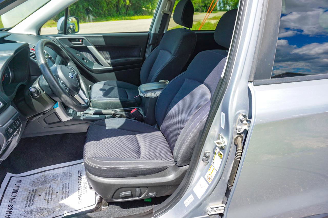 Used 2017 Subaru Forester 2.5i Premium w/ All-Weather Package AWD/4WD image 19